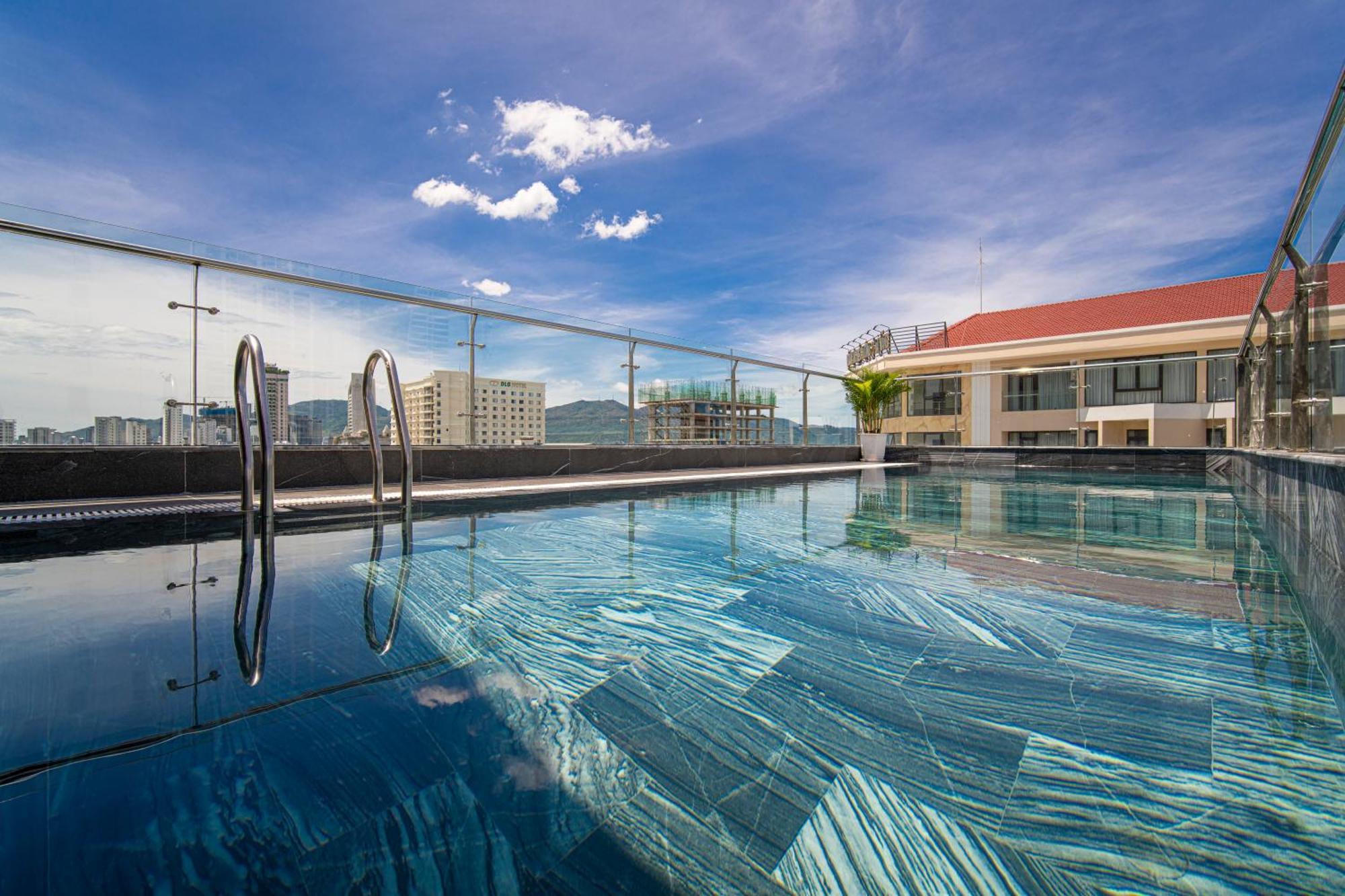 Sea Wind Hotel By Thg Da Nang Exterior photo